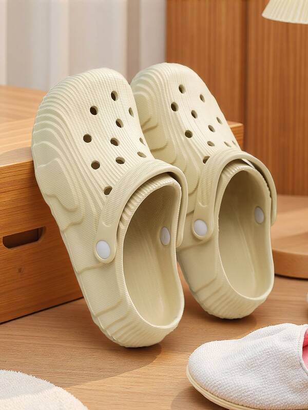 حذاء كهف رجالي موضة صيف 2025، حذاء كهف مريح للاستخدام المنزلي والخارجي والشاطئ لليوم اليومي، قاع مسطح بسيط، خيارات ألوان حديثة