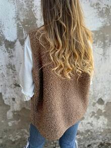 Plus Size Women Elegant Casual Vest Jacket With Front Buttons And Pockets, Suitable For Daily Commute - Khaki - View 3
