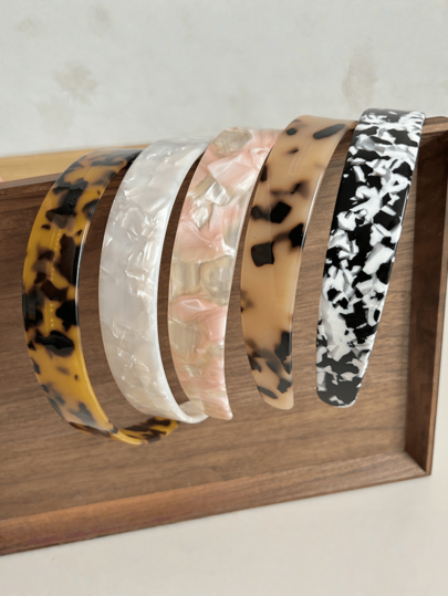 1 pièce Bandeau en acétate imprimé léopard de 5,3 pouces, polyvalent dans le style français des femmes, convient pour les couleurs sombres en automne et en hiver, les fêtes, la maison, les cadeaux de vacances, les cadeaux de remise des diplômes, convient pour porter dans divers scénarios, serre-tête, cerceau pour cheveux