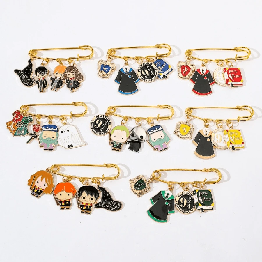 1PC/3PCS Harry Potter Cartoon Bag Hanging Decoration Acrylic Key Chain Magic School Collection Metal Badge Accessories Enamel Pin Brooch Bag Charm Exquisite Oil-Dripping Craft Vivid Theme Designs For Handbags Outfits Durable Decor Perfect Gift - Multicolor - View 1