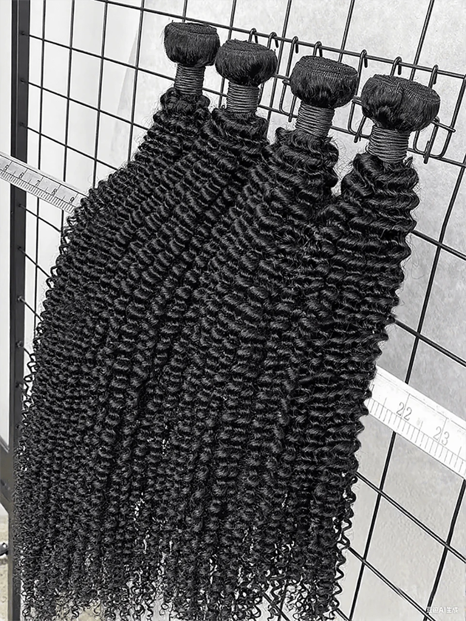 BINF Human Hair Bundles, Fluffy Curly, 1/3/4 Inch Jerry Curl Hair Bundles, Unprocessed, 28/30 Inch Natural Wave Double Layer Human Hair Extensions, Suitable For Girls, Perfect DIY Hairstyle