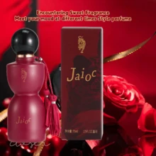 75ML Jaioc美豹完美红色邂逅 甜美香氛 持久留香 花香调 清爽温和香调 浪漫、温柔、成熟独特 满足你不同时期的心情 风格高贵独立香水 - 花卉印花 - 查看 1