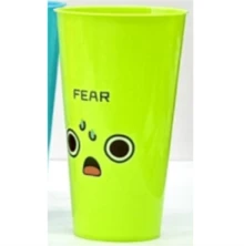 Set de 5 Vasos de Plástico con Expresiones Divertidas y Colores Vibrantes  | Vasos Reutilizables para Bebidas Frías, Jugos, Smoothies, Agua o Cócteles | Diseño Creativo y Alegre Ideal para Hogar, Oficina, Picnic, Fiesta o Reuniones | Material Ligero, Resistente y Fácil de Limpiar | Perfecto para Adultos y Jóvenes que Aman los Utensilios de Cocina Originales, Divertidos y Coloridos | Vasos Temáticos con Frases y Expresiones que Aportan Alegría, Estilo y Diversión a tu Mesa | Ideal para Regalos, Decoración de Cocina y Actividades Sociales | Set de 5 Vasos de Plástico – Funcionalidad, Creatividad y Color en Cada Sorbo para Amantes de los Detalles Únicos en el Hogar - VARIOS - Ver 6