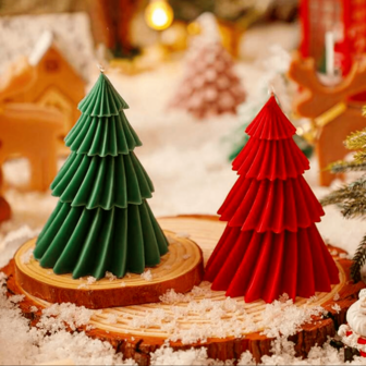 1pc Christmas Tree Shape Scented Candle Decoration, Soybean Wax, Pure Burning, Less Black Smoke, Longer Burning Time, Mild Not Tangy, Christmas Tree Shape Soy Wax Scented Candle, Christmas To Send Friends To Send Family Exquisite Hand Gifts, Suitable For Table Decoration, Home Decoration, Add Christmas Atmosphere Candles, Christmas Decorations, Christmas Gifts