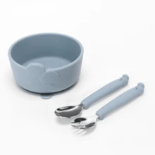 Uroczy, 3-częściowy zestaw silikonowych miseczek dla niemowląt Turtle dla dzieci w wieku powyżej 6 miesięcy! Przyssawka zapobiegająca przewróceniu + konstrukcja zapobiegająca przeciekaniu + łyżeczka ze stali nierdzewnej 304 o długości 120 mm! Urocze miseczki w zwierzęcy wzór z uchwytami i możliwością mycia w zmywarce. Idealne rozwiązanie do karmienia maluchów dla rodziców z UE i rodzin z regionu MENA, które przestrzegają zasad halal! Opakowanie. Niezbędny prezent dla dziecka i nowoczesnej mamy i taty!