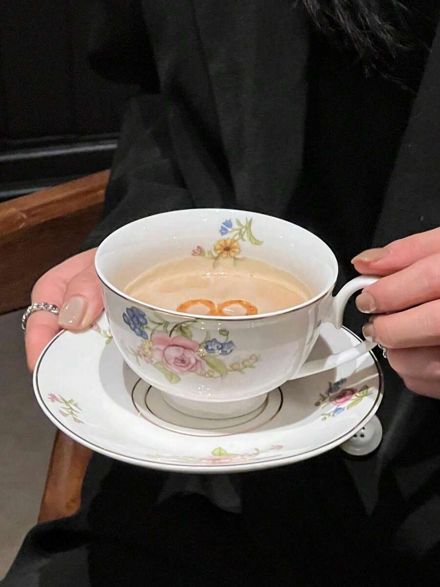 1 件复古花卉茶杯和碟子套装,复古金边咖啡杯和盘子,下午茶杯,甜点盘,小吃盘,早餐牛奶杯和盘子,适用于家庭,办公室,餐厅 - 彩色 - 查看 1