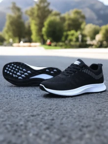 Nuevos zapatos informales versátiles de moda con malla antiolor, Zapatos para correr al aire libre para hombres, Zapatillas transpirables para estudiantes de primavera y otoño,Zapatos para correr de malla transpirable para hombres,Zapatos nuevos para hombres,Zapatillas de tenis ligeras con cordones,Zapatillas deportivas casuales ligeras antideslizantes. - Negro - Ver 6