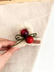 1 pieza Clip de pelo de mujer con cereza de peluche, clip de pelo lindo, clip de pelo con lazo de cereza dulce, clip versátil para recogido, accesorio de invierno para el cabello