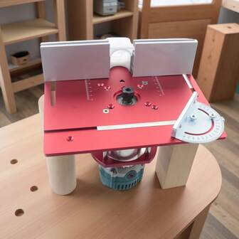 Aluminium Router Table Insert Plate With Flip Plate, Miter Gauge Guide, And Aluminium Fence Sliding Brackets For Woodworking Benches