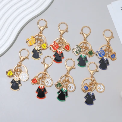 Harry Potter 1个/3个卡通魔法钥匙扣，狮子城堡徽章设计，优质金属工艺，饰以魔法学院配色，坚固耐用的钥匙链和校服风格的吊坠，非常适合装饰包包/钥匙，是哈利·波特迷的理想魔法礼物，彰显你的骄傲