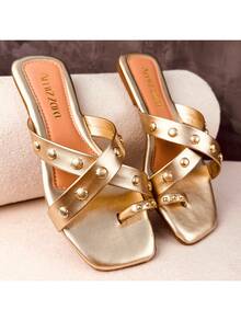 Amizzara Flat Sandal With Cross Strap And Sphere Rivet, Modern Summer - 金色 - 查看 3