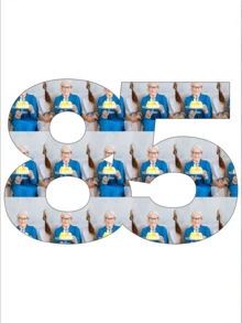 定制圣诞礼物，可定制1至99的数字、2026岁生日照片、A、B、C、D、E字母主题照片、成长照片拼贴画，生日礼物、圣诞照片礼物，母亲节和父亲节的完美礼物，送给爱人和朋友的理想礼物。秋季家居焕新，圣诞装饰，营造温馨家居氛围，办公室装饰，优雅生活