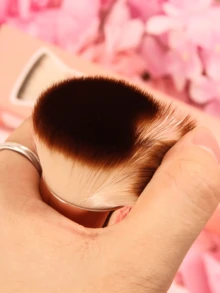 DU care Brocha de maquillaje grande 2025 Clásica Rosada Mágica Brocha de Fundación | La Definitiva Kabuki de Tapa Plana Para una Base Impecable y Sin Rayas | Vegana, Libre de Crueldad, Brocha Facial Sintética | Aplicación Fácil de Líquidos y Cremas de Fundación | Tus Herramientas de Maquillaje Imprescindibles, Fáciles de Usar y Nuevo Imprescindible | Herramienta de Maquillaje de Alta Calidad, Regalos Cosméticos para Artistas de Maquillaje Profesionales