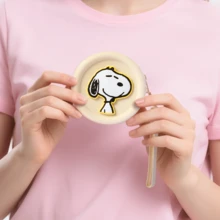 Miniso 史努比系列硅胶零钱包（乳白色），轻巧便携，节日派对礼物迷你钱包 - 白色 - 查看 10