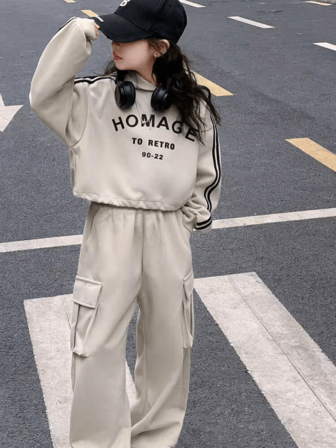 Tween Girl Two-Piece Set,Tween Girl Cool Printed Letter Hoodies, Smart Casual Cargo Pants