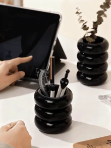 1. Hộp đựng cọ trang điểm hình bánh donut cao cấp kiểu Bắc Âu, ống đựng cọ trang điểm, giá đựng lược, cốc đựng bút đa năng trang trí, dung tích lớn, phù hợp cho văn phòng, trang trí nhà cửa và không gian lưu trữ. - Nhiều màu - Xem 6