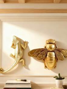 1pc Creative Golden Dragonfly-Shaped Wall Decor Art Piece, A Handcrafted Insect Frame Accessory, Perfect For Home Party Decorations In An Insect-Themed Room, A Novel Gift For Insect Lovers, And Suitable For Home Decor, Room Decor, And Wall Decor.