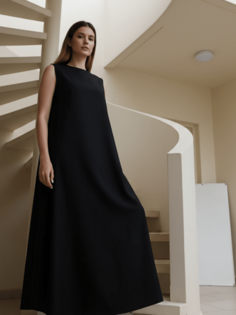 休闲简约圆领纯色无袖紧身连衣裙