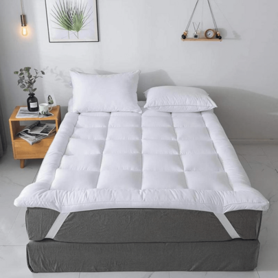 10cm Plush Mattress Topper Ultra Soft Supportive & Secure For Cozy Night's Sleep Flat Weave Design With Secure Straps For All Night Comfort