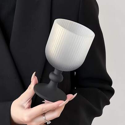 1pc Frosted Ombre Stemmed Glass Cup, Suitable For Liquor, Beverages, Water, Coffee, Modern Glassware For Home, Bar, Restaurant