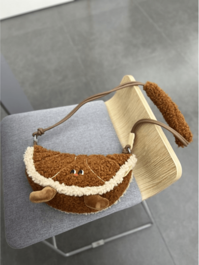 Nuova borsa a mezzaluna in finta pelliccia marrone, casual e carina, da donna, per l'autunno/inverno, borsa a tracolla chic per lo shopping all'aperto