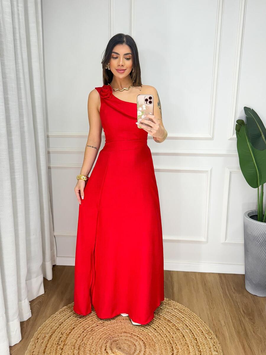 Long Dress With Zero Sleeves And Flower Detail On The Sleeve In Wedding Fabric - Red - View 1
