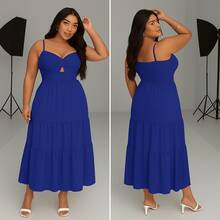 Elegant And Sophisticated Dress – Model With Delicate Cut And Multiple Colors - Royal Blue - View 2