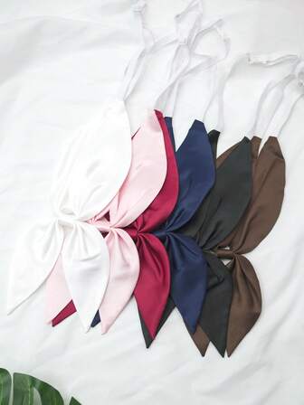 1 件优雅可调节涤纶领结，经典航海风格。适合任何季节的永恒配饰。