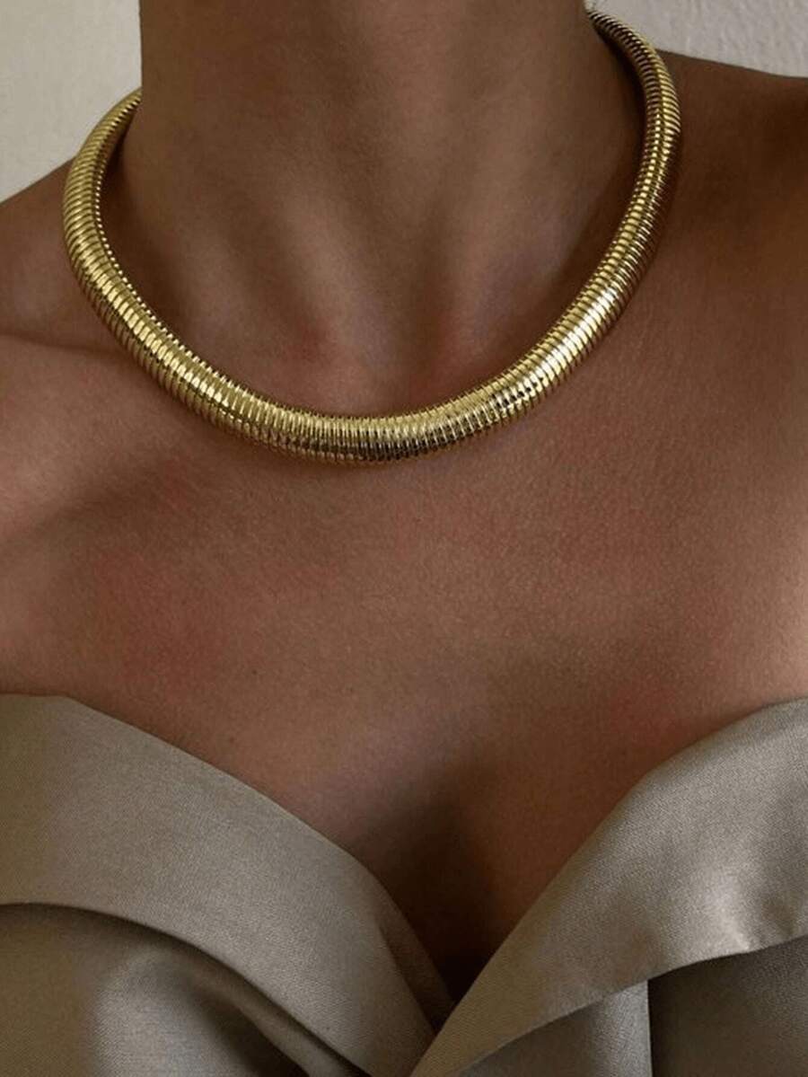 1pc Exaggerated Metal Choker Necklace For Women