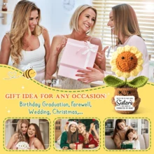 1pc Handmade Crochet Desktop Decor, Funny Smiling Sunflower Plant Shaped, Birthday Gift For Best Friend, Girlfriend, Sister, Teacher, Mom, Grandma, Coworker, Family, Positive Vibes, Party, Halloween, Christmas, Appreciation, Plush Doll, Small Gift