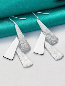 Pendientes geométricos plateados en plata de ley, pendientes de plata con forma de corazón con acabado mate, joyería de plata bohemia, joyería juvenil, regalos para el Día de la Madre, regalos familiares, regalos para el Día de San Valentín, regalos personalizados para él/ella