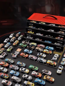 20辆/30辆/50辆儿童迷你合金压铸金属车套装，收纳盒式玩具赛车，适合3-12岁男孩女孩的互动玩具（随机车型和颜色）（随机收纳盒贴纸图案） - 彩色 - 查看 12