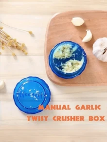 1 pieza Molinillo manual de ajo con giro | Molinillo de hierbas multifuncional - Un giro para triturar y antiadherente - Diseño de mango mecánico duradero - Procesa fácilmente ajo y jengibre - Herramienta pequeña esencial para la cocina - Multicolor - Ver 6
