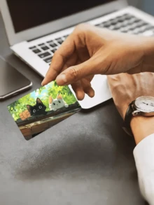 1pc Cute Black Cat Cartoon Creative Card Sticker, PVC Fresh Floral Pattern Credit Card Decal, Bank Card Sticker, Creative Mini Card Skin Sticker, Artistic Decorative Sticker,Back To School,School Supplies - Multicolor - View 18