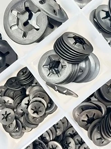 70 stycken M3-M12 insticksbrickor, plommonformade brickor, lagerklämmor, fasta ringar och en kombinationssats med fästkomponenter - Svart - Visa 3