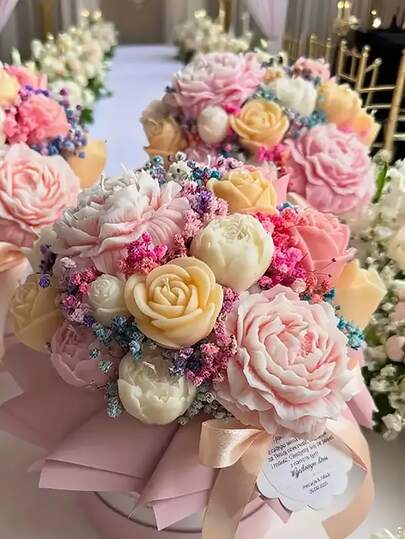 Set di 4 stampi floreali - Peonia, Rosa, Bocciolo di Fiore e Fiori a Strati con Steli Fogliari - Stampi in Silicone Antiaderente per Candele, Sapone, Resina, Gesso - Matrimonio, Compleanno, Festa della Mamma, San Valentino, Pasqua - Colori Pastello e Vivaci - Riutilizzabili e Facili da Rimuovere - Ideali per Artigianato Fai-da-Te, Decorazione per la Casa, Regali - Compatibili con Candele Profumate, Arte in Resina, Sapone Fatto in Casa, Artigianato in Gesso - Eleganti Disegni Floreali per Aromaterapia e Decorazioni Fatte a Mano