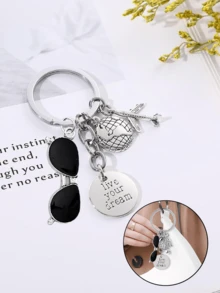 Keychain With 'Live Your Dream' Pilot Quote, Airplane And Sunglasses Travel Theme, Zinc Alloy Metal, Sporty Style Keychain, Unique Mobile Phoneaccessories, Simple Design, Suitablefor Women'S Wallets And Mobile Phoneaccessories, Giving To Friends, Family,Girlfriends, Outdoor Accessories, Partyaccessories, Gifts, Souvenirs, Women'S Bag Pendant, Car Pendant