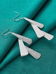 Pendientes geométricos plateados en plata de ley, pendientes de plata con forma de corazón con acabado mate, joyería de plata bohemia, joyería juvenil, regalos para el Día de la Madre, regalos familiares, regalos para el Día de San Valentín, regalos personalizados para él/ella