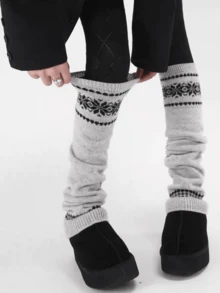 1 Pair Autumn/Winter Korean Style Fair Isle Snowflake Knit Thicken Leg Warmers, Cozy - Multicolor - View 2