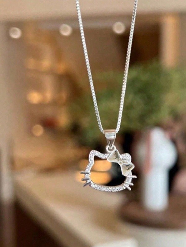 Sanrio Sanrio 1pc SANRIO HELLO KITTY Necklace Birthday Gift Kitty Necklace Female Sweet And Cute Pendant Clavicle Chain Gift For Best Friends (Without Gift Box, Only Necklace)