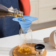 Imbuto in silicone, imbuto da cucina ampio e durevole, imbuto in silicone per riempimento di bottiglie, uso quotidiano in cucina, per il trasferimento di acqua o polveri, pieghevole e piatto per un facile stoccaggio, salva spazio