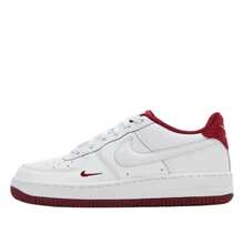 Nike Nike Air Force 1 Lv8 Leather 3 - Zapatillas de deporte para niños, cómodas, versátiles, antideslizantes, resistentes al desgaste, sencillas, estilo retro, de caña baja, en blanco y rojo