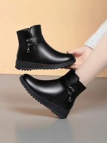 秋冬季保暖内衬踝靴，防滑妈妈鞋平底中跟短筒保暖黑色靴子 - 黑色 - 查看 2
