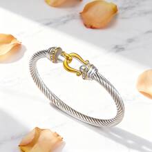 1pc/Set Hook Clasp Bracelet Gold-Plated Twisted Titanium Steel Bangle Adjustable Diamond-Studded Women's Two-Tone Bracelet Perfect As A Couple's Gift - 黃金2 - 查看 2