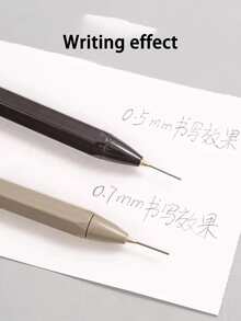 0.5毫米和0.7毫米铅芯自动铅笔套装（1/2/3套）：款式多样。是返校季的理想之选，也是学习用品、办公用品和桌面装饰的完美选择。适合作为圣诞礼物、家居装饰品、文具以及返校季必备品。 - 彩色 - 查看 5