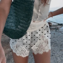 Boho Women's Lace Trim Satin Silk Shorts Shiny Elastic Waist Mini Shorts Pettipants Half Slip Shorts French Knickers Boyshorts For Dresses Full Coverage Underwear Lounge Pants - 黑與白 - 查看 8