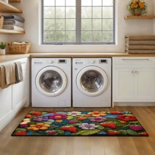 1pc Strawberry & Floral 3D Pattern Bath Mat - Super Soft Faux Sherpa, Absorbent & Water Resistant, For Bedroom, Bathroom, Kitchen And Entryway - Machine Washable Home Decor