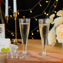 PUREDOVE 25/50 Pcs Clear Silver Glitter Plastic Champagne Flutes,Party Decorations,130ml/4.5oz Reusable Silver Glitter Plastic Champagne Glasses,Durable & Elegant Flute-Shaped Glasses For Weddings, Cocktails, Holidays,Christmas, New Year's Day - 銀色閃光 - 查看 5