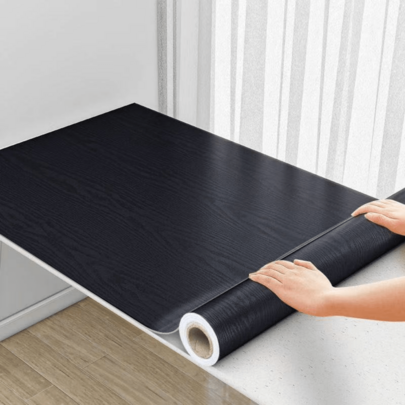 1 Rotolo di carta da parati autoadesiva con motivo legno nero, adatta per decorazione domestica, mobili come armadi, tavoli e sedie, sfondi per stanze; rimovibile, impermeabile, adatta per rinnovo di cucine e porte di armadi. Carta da parati, adesivi murali, decorazione per pareti, decorazione per stanze, decorazione per camere da letto