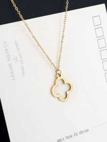 1pc Fashionable Niche Heart Pendant Necklace For Women, Minimalist Style